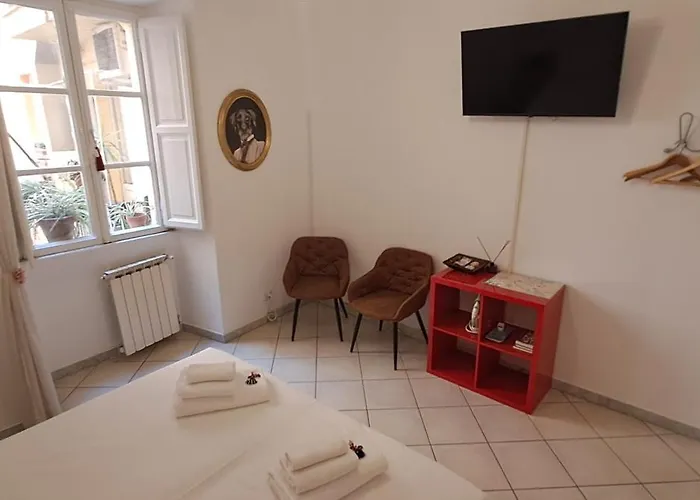 Linnea Centro A 4*