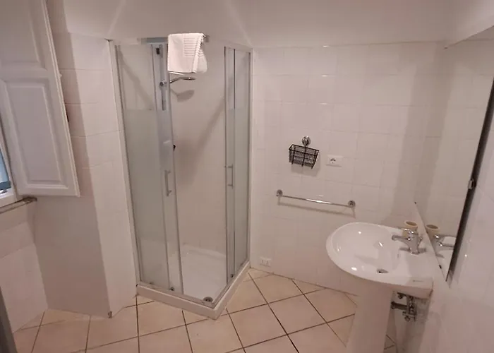 Linnea Centro A 4* Rzym